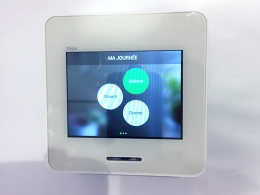 Capable de gérer le chauffage électrique ou à boucle d’eau, la passerelle connectée Wiser Heat de Schneider Electric sera commercialisée à la fin de l’année.