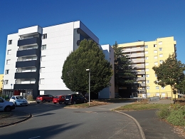 Isolation et solaire thermique pour diviser par deux la facture de 463 logements