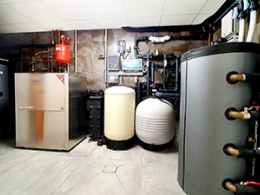 En remplaçant la pompe à chaleur géothermique de cette maison alsacienne, l’installateur a réduit de 500 euros la facture mensuelle d’électricité...