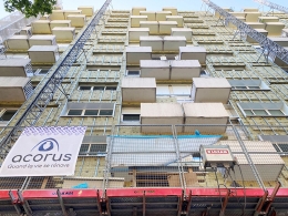 Acorus mise sur la terre cuite et l’isolation multicouche