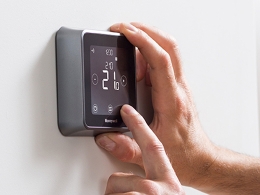 Lyric T6 de Honeywell E&ES