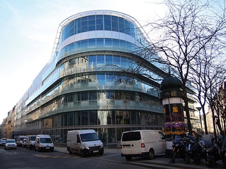 Solution multifonction pour bureaux sans plafond