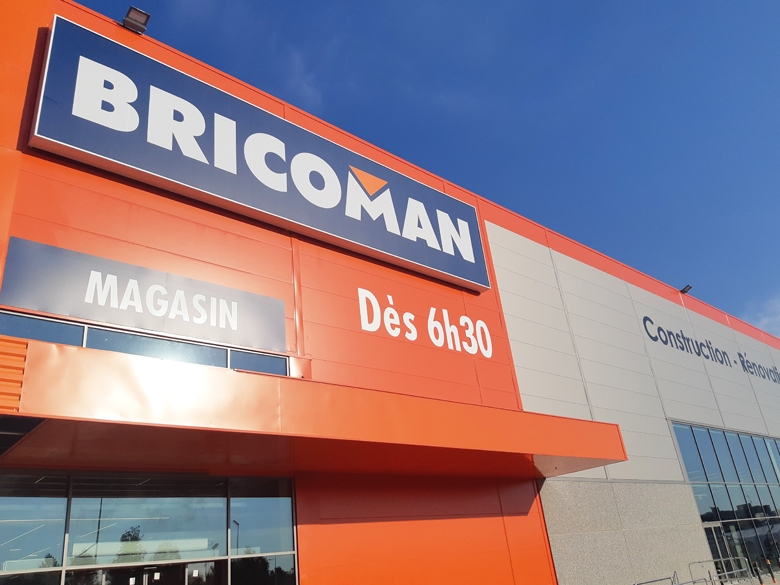 Ouvert depuis le 28 septembre dernier, le magasin Bricoman de Bonneuil-sur-Marne (Val-de-Marne) s’étend sur 10 000 m2 !